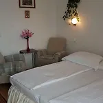 Pensiune Ovari Bük