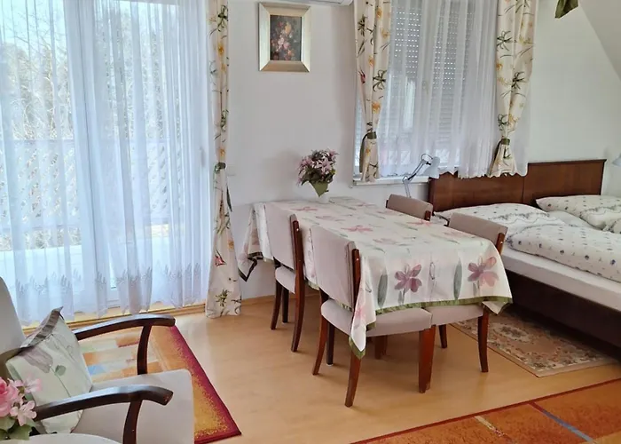 Ovari 3* Bük